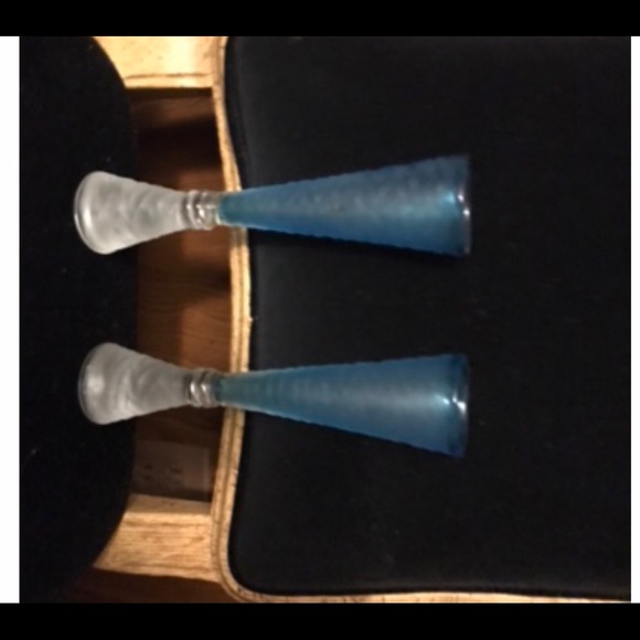 2 New Italian Glass Champagne Flute Blue Clear 9 3/4” Tall - Picture 16 of 16